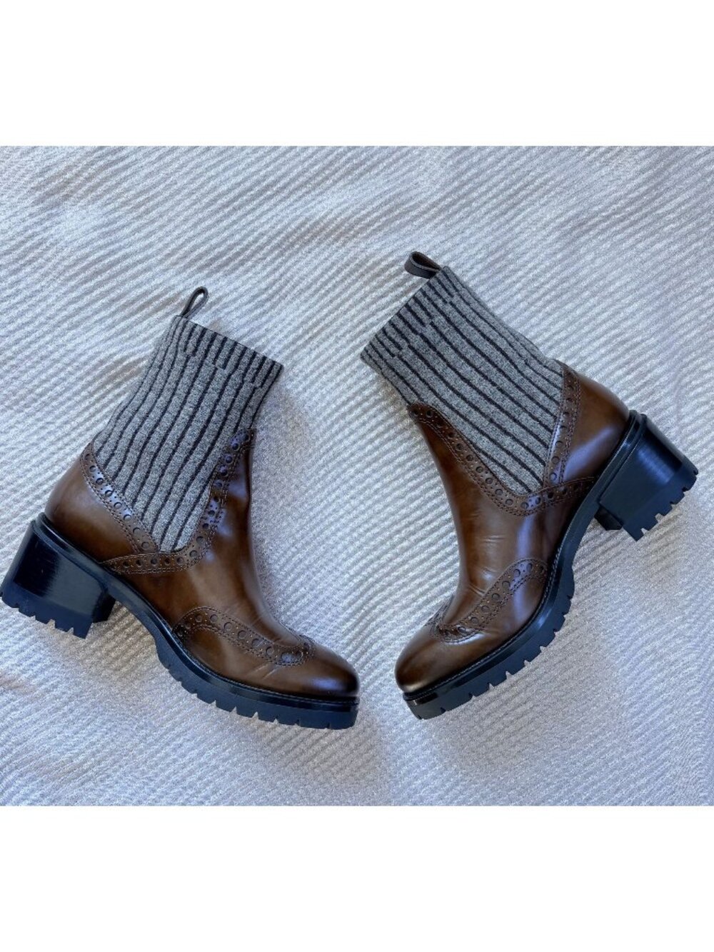 Santoni Women's Brogue Detailed Sock Style Chelsea Boots Brown Leather 37 - Picture 2 of 8